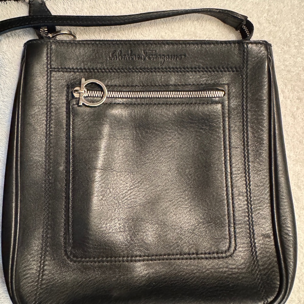 Salvatore Ferragamo Black Leather Crossbody Bag w/ Wallet
